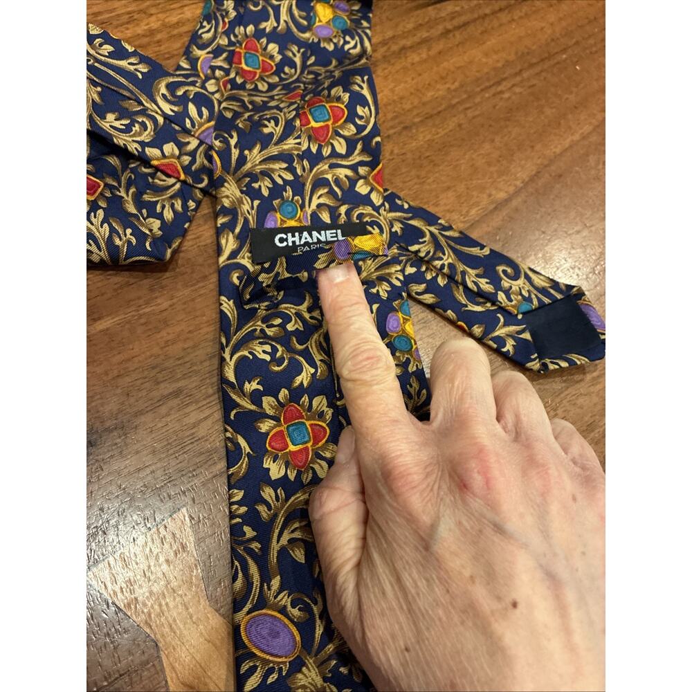 Chanel Men’s Silk Tie Monogram Pattern - Picture 4 of 7